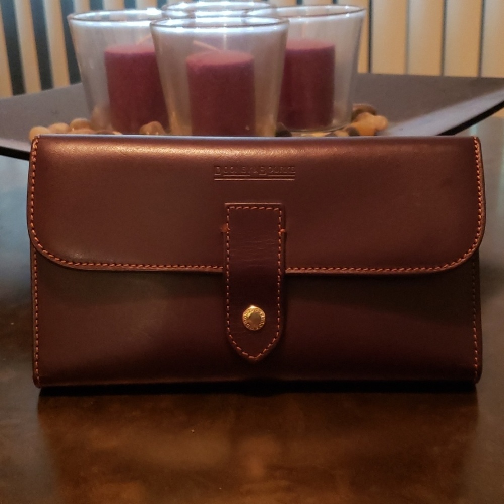 Dooney & Bourke Alto Checkbook Wallet